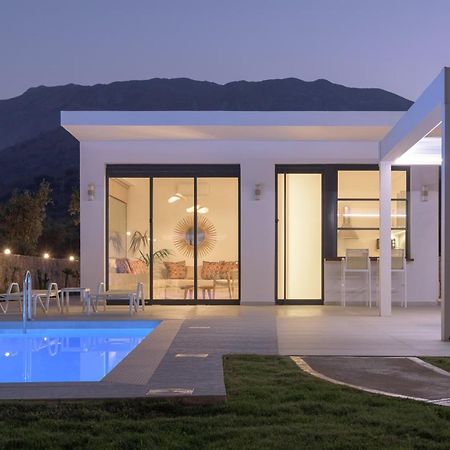 Pelagias Villa Lefka With Heated Pool Mathés Zewnętrze zdjęcie