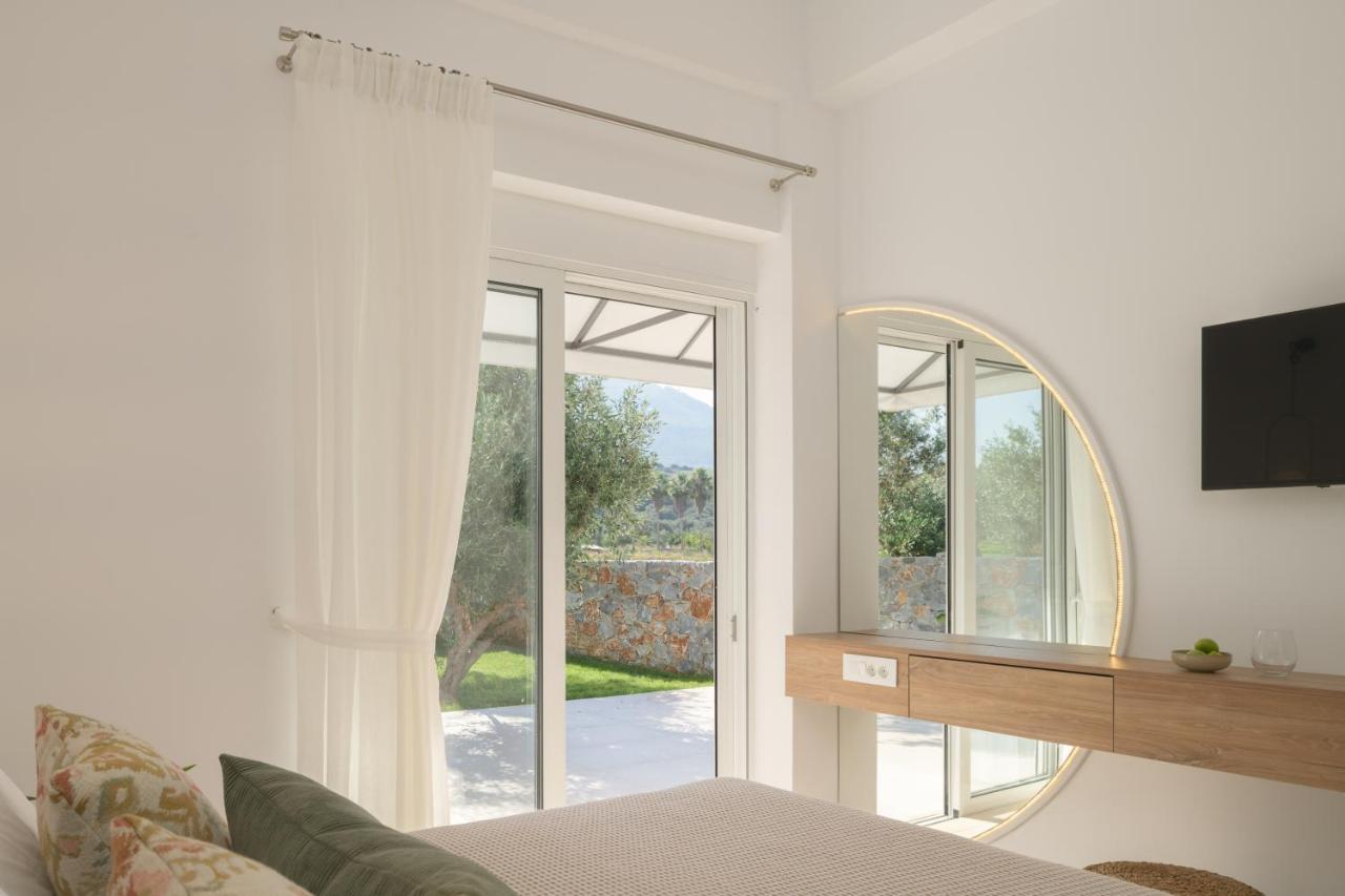 Pelagias Villa Lefka With Heated Pool Mathés Zewnętrze zdjęcie